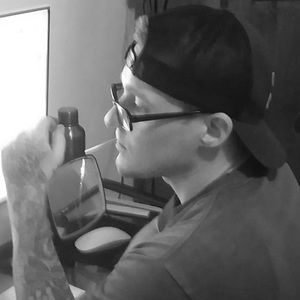 Meet your Posher, Blake